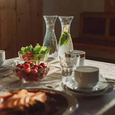 Tourist Farm Pr'dovar 3* سيركلجي نا جورينجسكيم