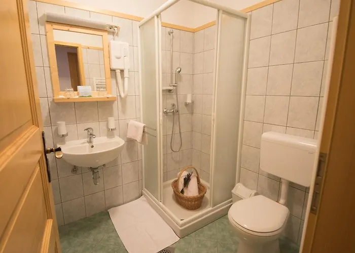 Tourist Farm Pr'dovar Bed and Breakfast Cerklje na Gorenjskem